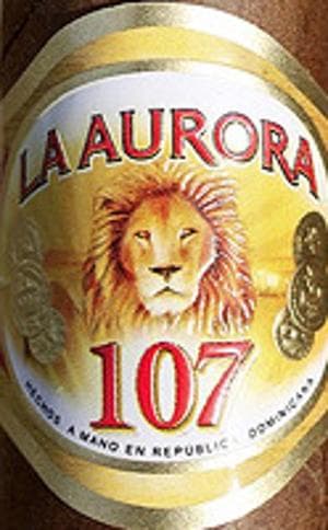 La Aurora 107